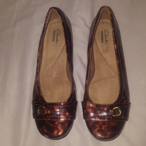 Clarks  tortoise shell flats
